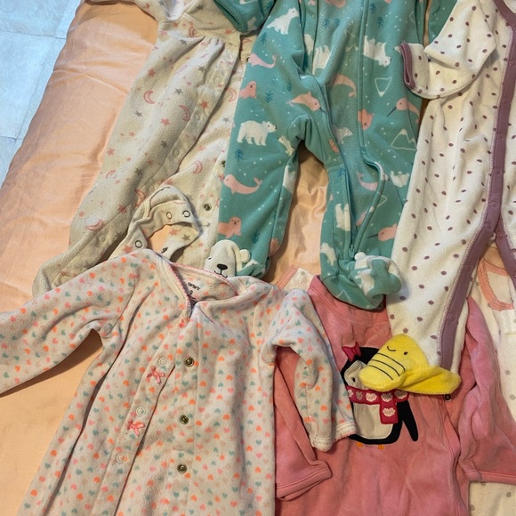 Set of 10 onesies fleece size 9mo - Picture 4 of 4